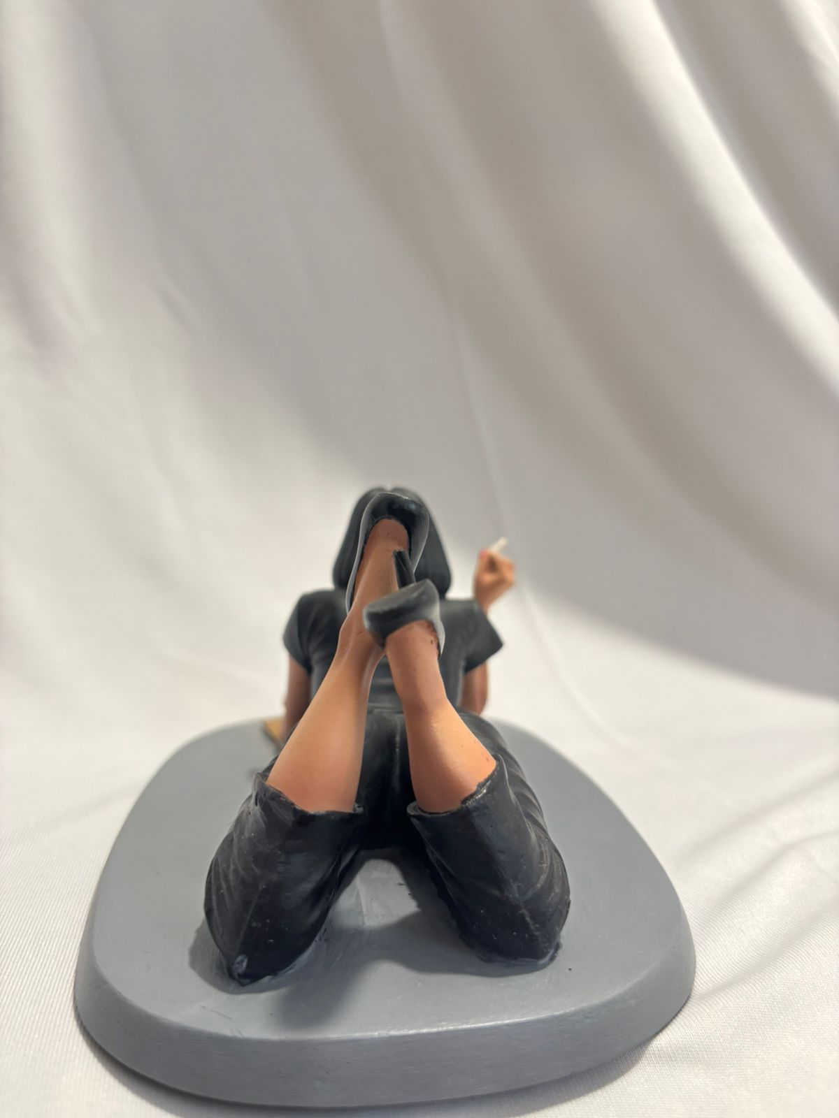 Pulp Fiction Girl Figurine