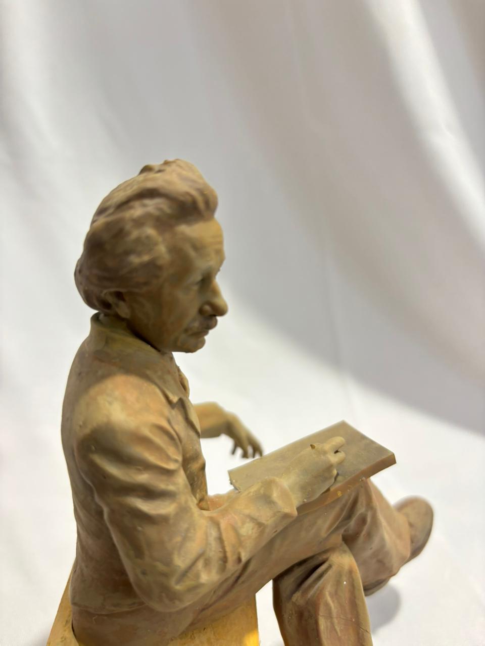 All time Genius Figurine